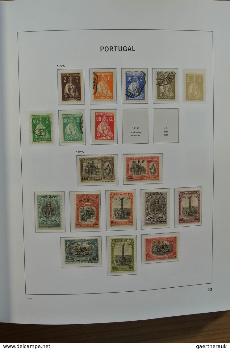 27741 Portugal: 1853-1992. Nicely filled, mostly used collection Portugal 1853-1992 in 2 Davo albums, incl