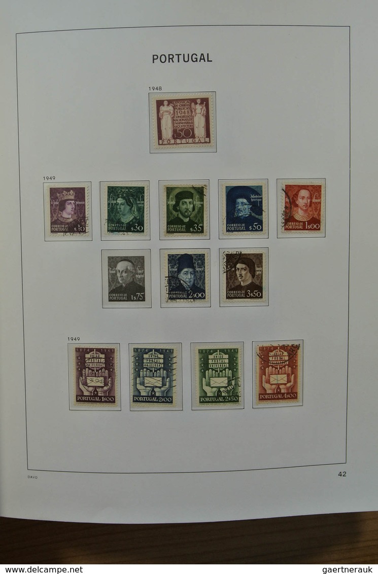 27741 Portugal: 1853-1992. Nicely filled, mostly used collection Portugal 1853-1992 in 2 Davo albums, incl