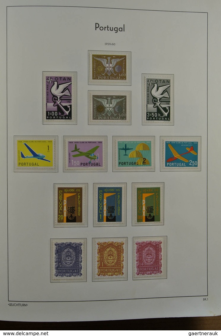 27767 Portugal: 1912-1984. Well filled, MNH, mint hinged and used collection Portugal 1912-1984 in 3 album