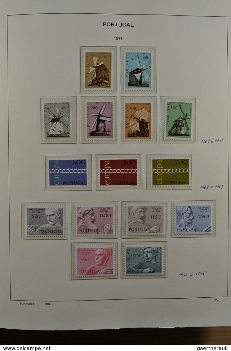 27767 Portugal: 1912-1984. Well filled, MNH, mint hinged and used collection Portugal 1912-1984 in 3 album