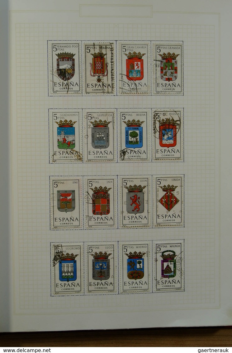 28275 Spanien: 1949-1973. Well filled, mint hinged and used collection Spain 1949-1973 in blanc album. Col