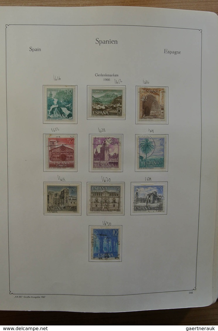 28279 Spanien: 1960-2000. Slightly messy, MNH and used collection Spain 1960-2000 in Kabe and Schaubek alb