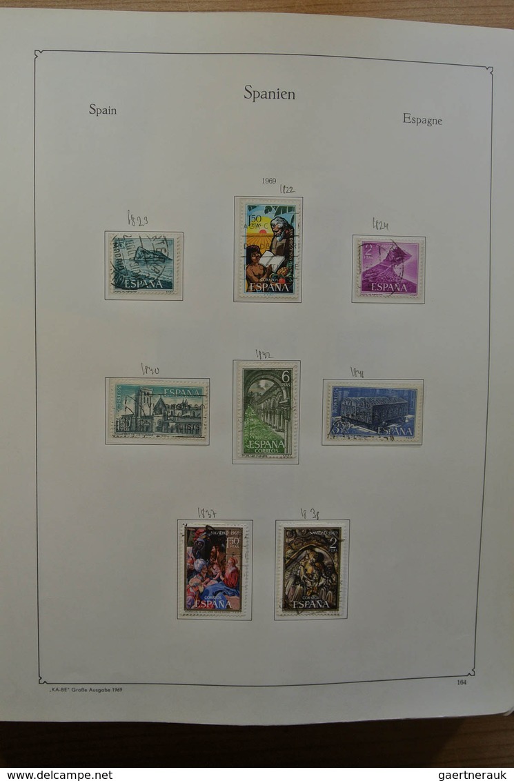 28279 Spanien: 1960-2000. Slightly messy, MNH and used collection Spain 1960-2000 in Kabe and Schaubek alb