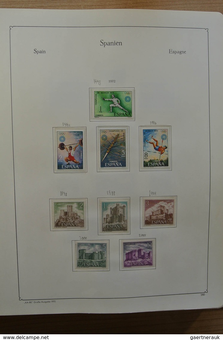 28279 Spanien: 1960-2000. Slightly messy, MNH and used collection Spain 1960-2000 in Kabe and Schaubek alb