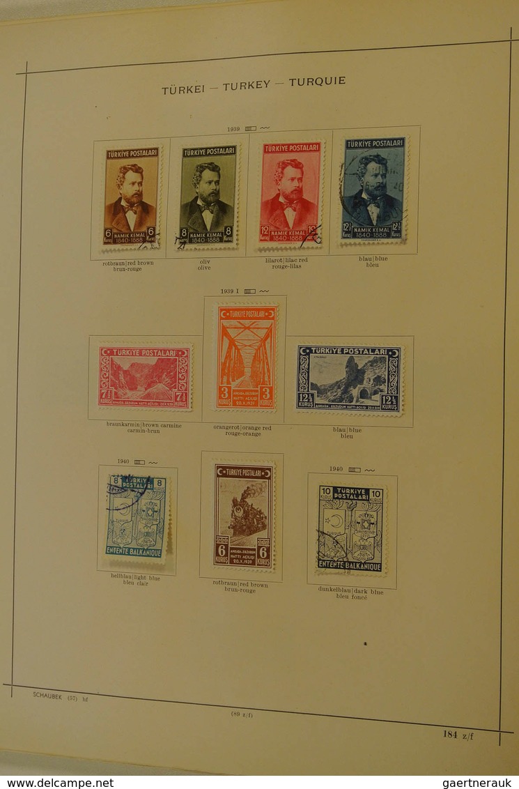 28351 Türkei: 1863/1963: Mint hinged and used collection Turkey 1863-1963 on Schaubek pages in folder. Col