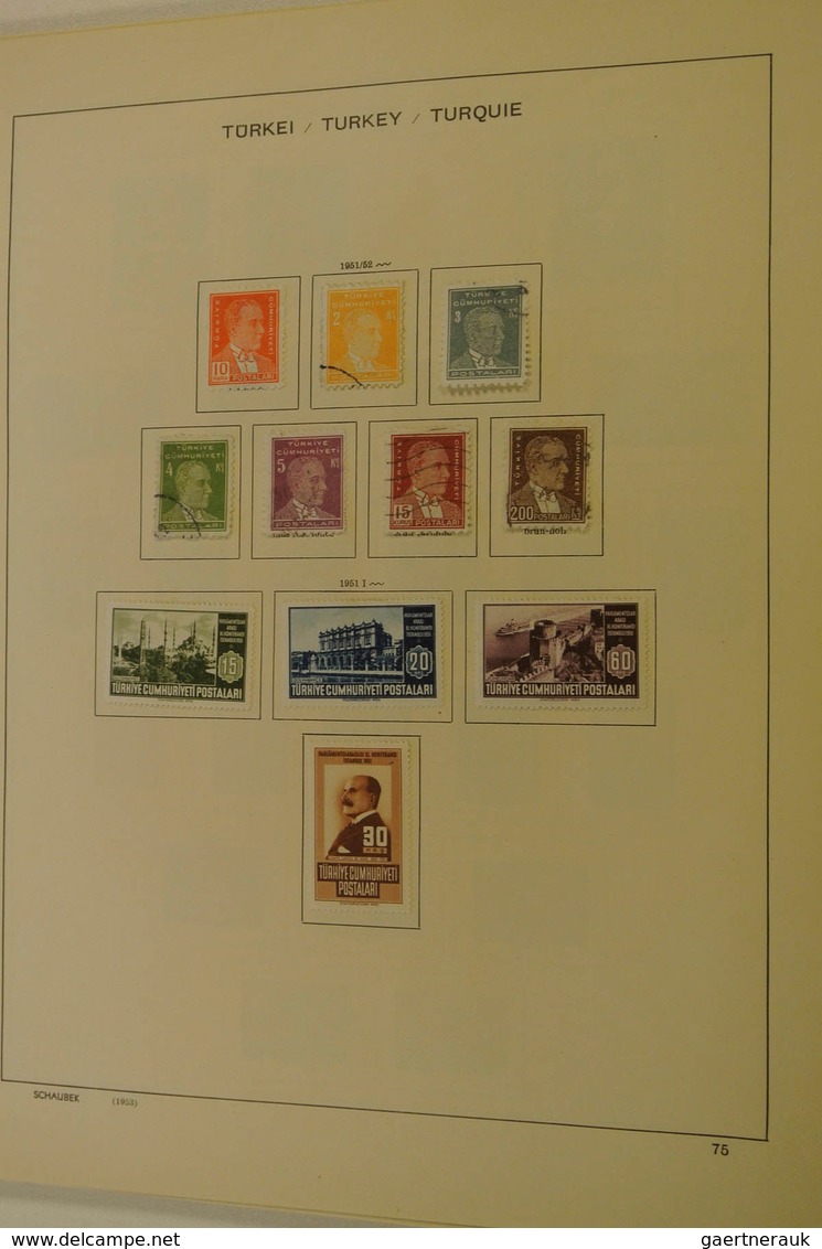 28351 Türkei: 1863/1963: Mint hinged and used collection Turkey 1863-1963 on Schaubek pages in folder. Col