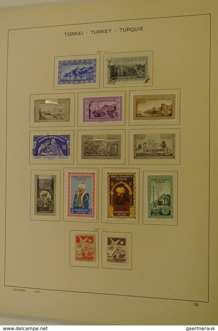 28351 Türkei: 1863/1963: Mint hinged and used collection Turkey 1863-1963 on Schaubek pages in folder. Col