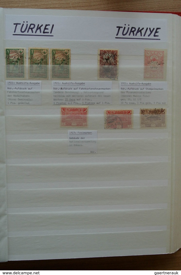 28361 Türkei: 1865-1980. Nicely filed, MNH, mint hinged and used collection Turkey 1865-1980 in 2 stockboo