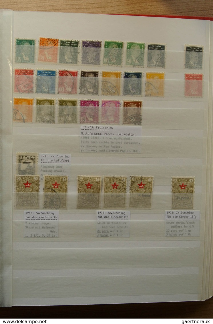 28361 Türkei: 1865-1980. Nicely filed, MNH, mint hinged and used collection Turkey 1865-1980 in 2 stockboo