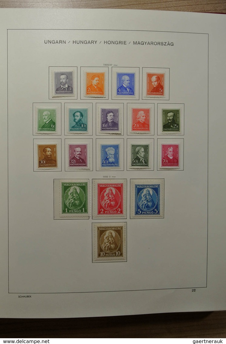 28428 Ungarn: 1871-2000. Mostly mint hinged collection Hungary 1871-2000 in 4 Schaubek albums. From 1913 o