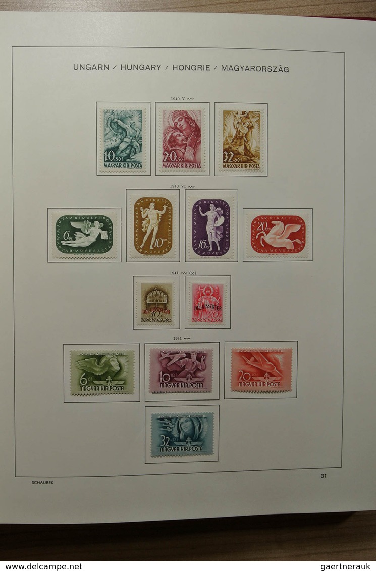 28428 Ungarn: 1871-2000. Mostly mint hinged collection Hungary 1871-2000 in 4 Schaubek albums. From 1913 o