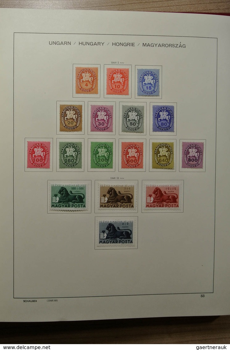 28428 Ungarn: 1871-2000. Mostly mint hinged collection Hungary 1871-2000 in 4 Schaubek albums. From 1913 o