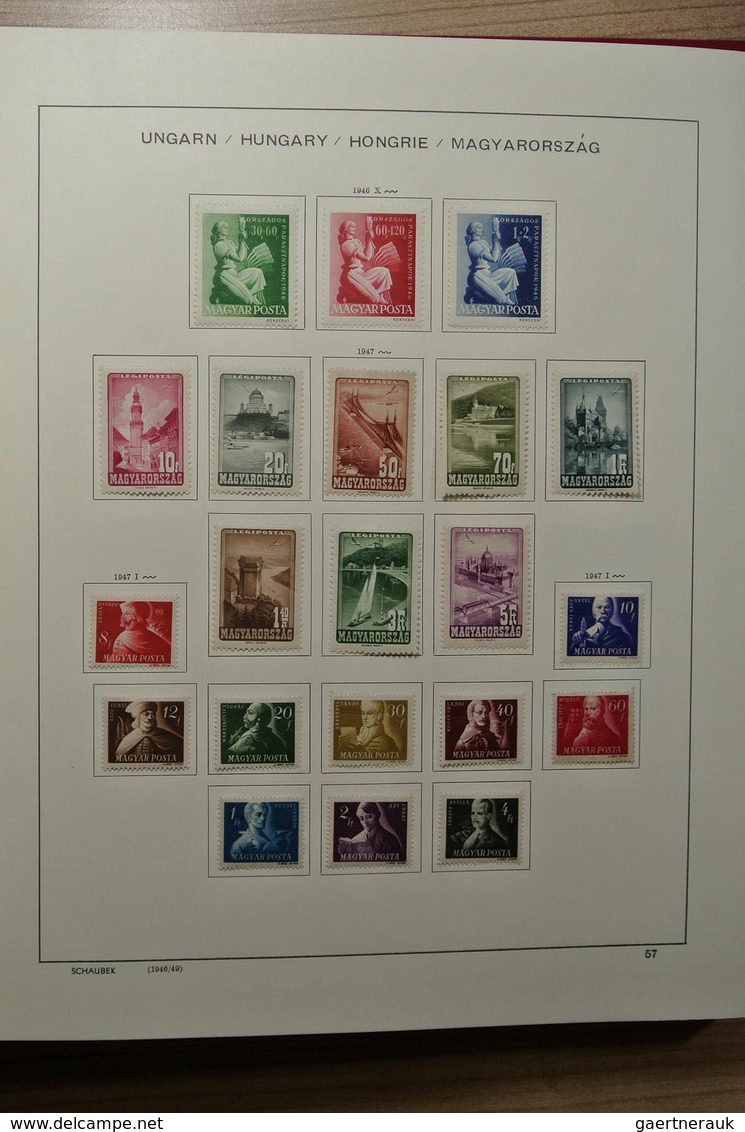 28428 Ungarn: 1871-2000. Mostly mint hinged collection Hungary 1871-2000 in 4 Schaubek albums. From 1913 o