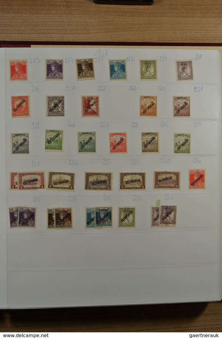 28429 Ungarn: 1871-1992. Messy, but reasonably filled, MNH, mint hinged and used collection Hungary 1871-1