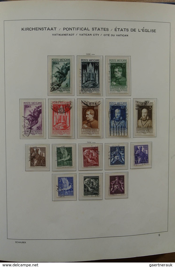 28464 Vatikan: Large lot Vatican in 2 boxes. This lot contains a.o. a complete canceled collection Vatican