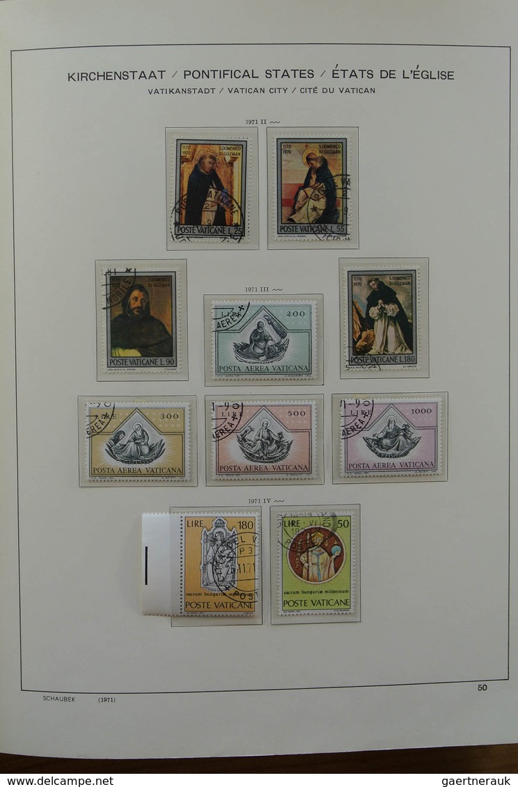 28464 Vatikan: Large lot Vatican in 2 boxes. This lot contains a.o. a complete canceled collection Vatican