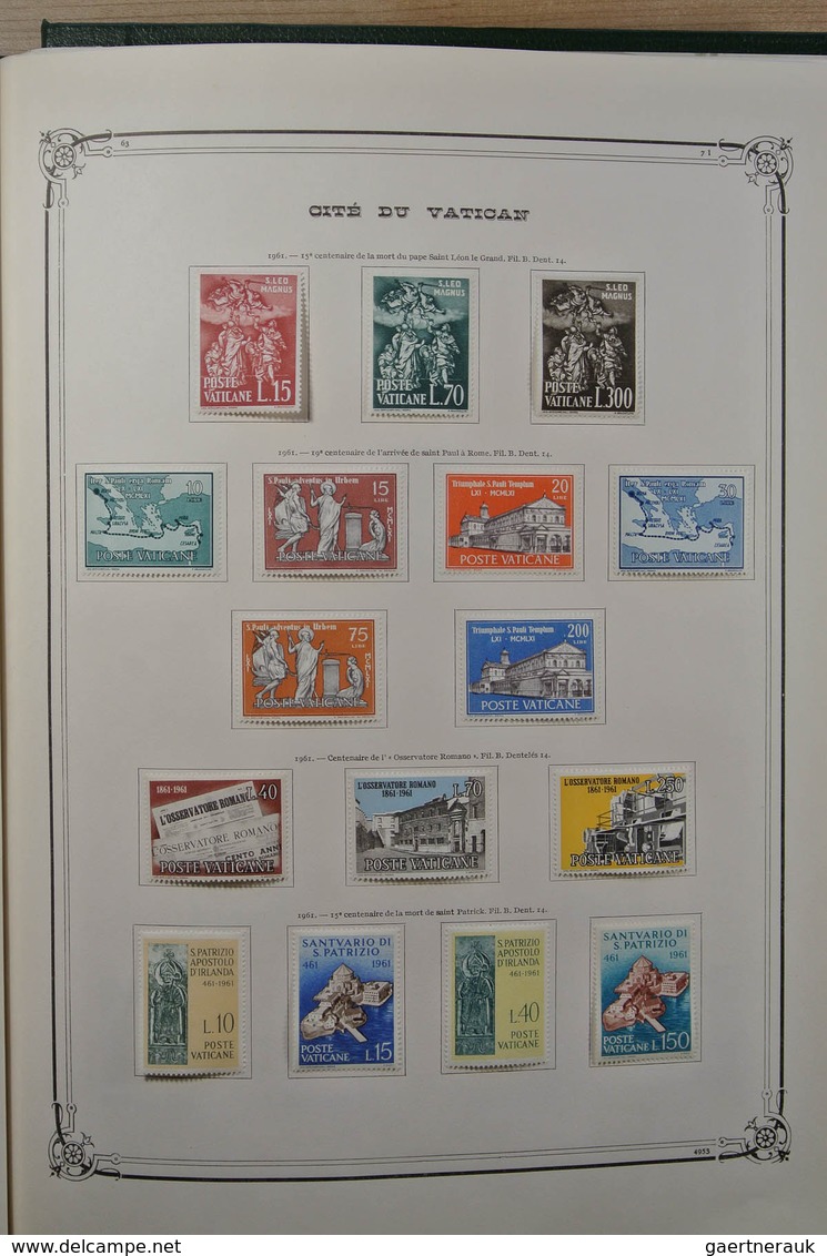 28465 Vatikan: 1852-1976. Very well filled, mint hinged and used collection Vatican 1852-1976 in large Yve