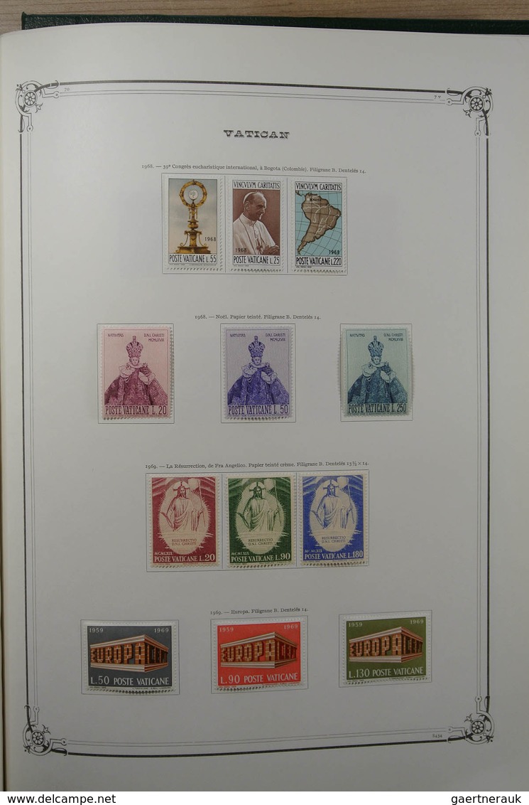 28465 Vatikan: 1852-1976. Very well filled, mint hinged and used collection Vatican 1852-1976 in large Yve