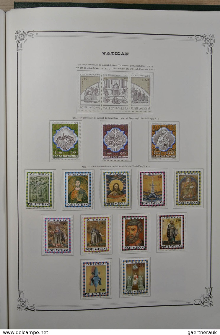 28465 Vatikan: 1852-1976. Very well filled, mint hinged and used collection Vatican 1852-1976 in large Yve