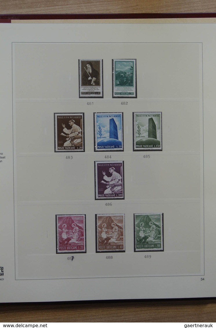 28483 Vatikan: 1929-2003. Almost complete, mostly MNH (older part some mint hinged and regummed) collectio