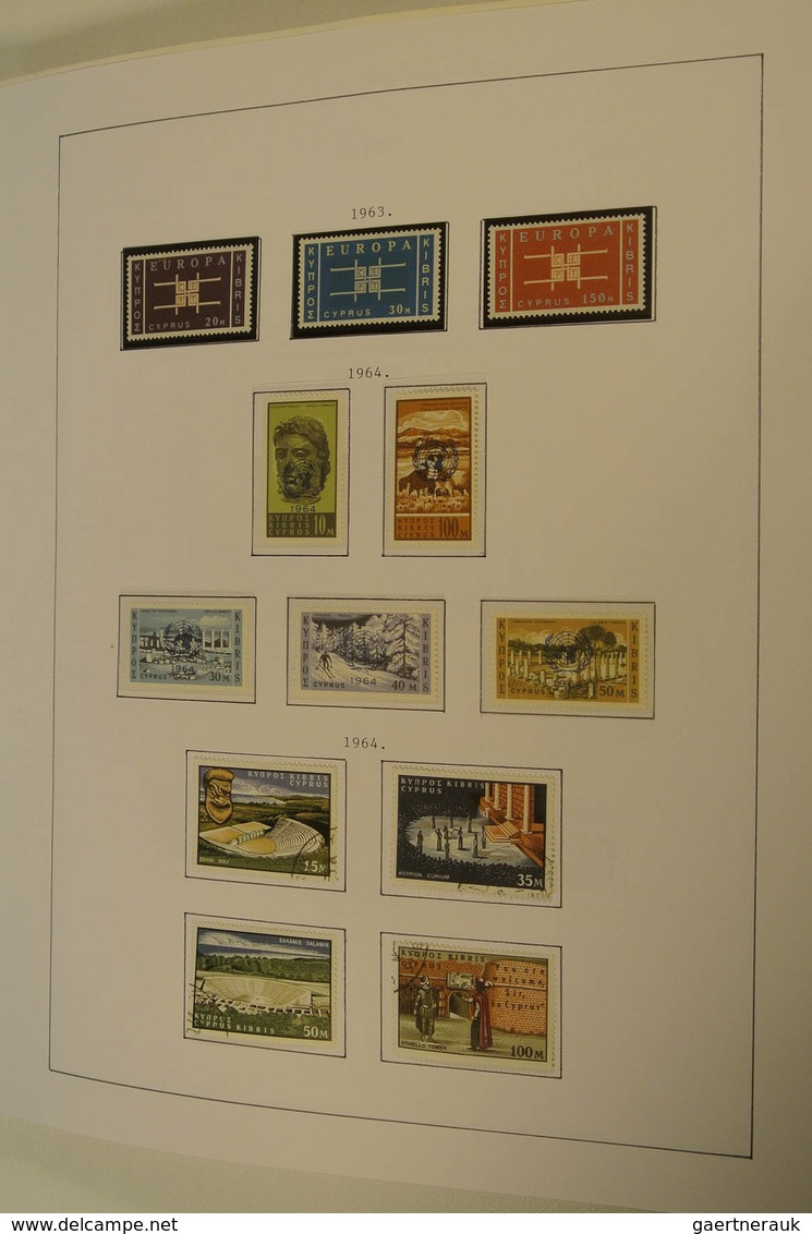 28522 Zypern: 1882-2005. Well Filled, MNH, Mint Hinged And Used Collection Cyprus 1882-2005 In Blanc Album - Autres & Non Classés
