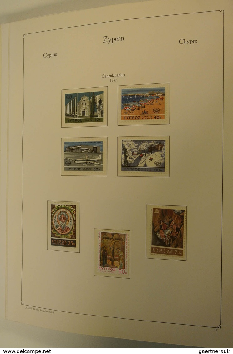 28522 Zypern: 1882-2005. Well filled, MNH, mint hinged and used collection Cyprus 1882-2005 in blanc album