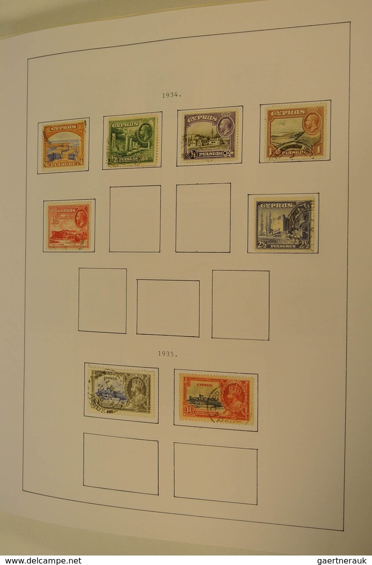 28522 Zypern: 1882-2005. Well filled, MNH, mint hinged and used collection Cyprus 1882-2005 in blanc album