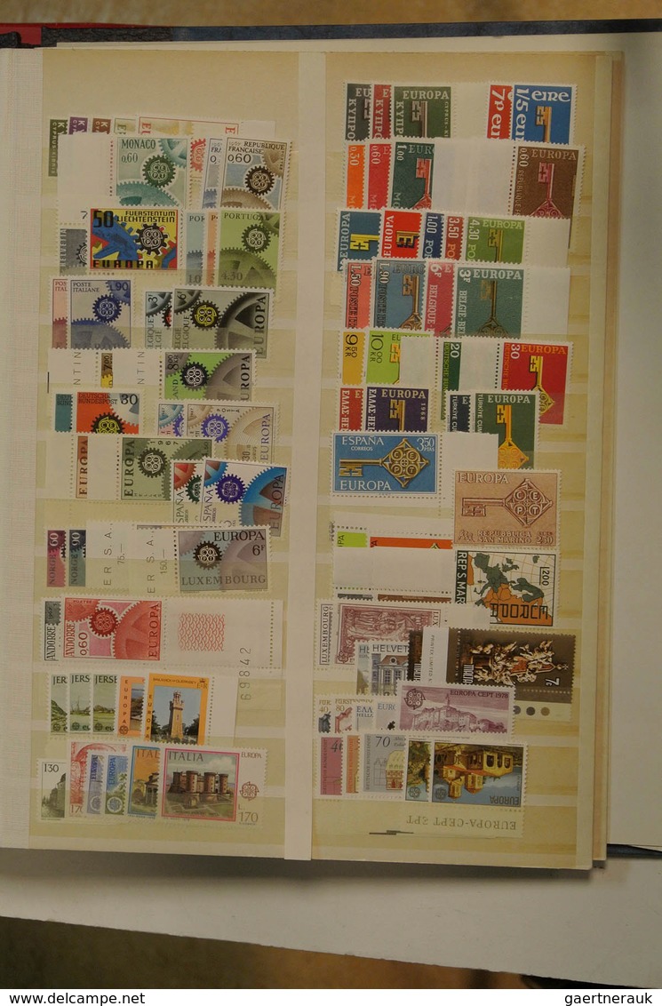 28598 Europa: 1956/72: Nice, somewhat specialised, MNH collection United Europe 1956-1972 in blanc album.