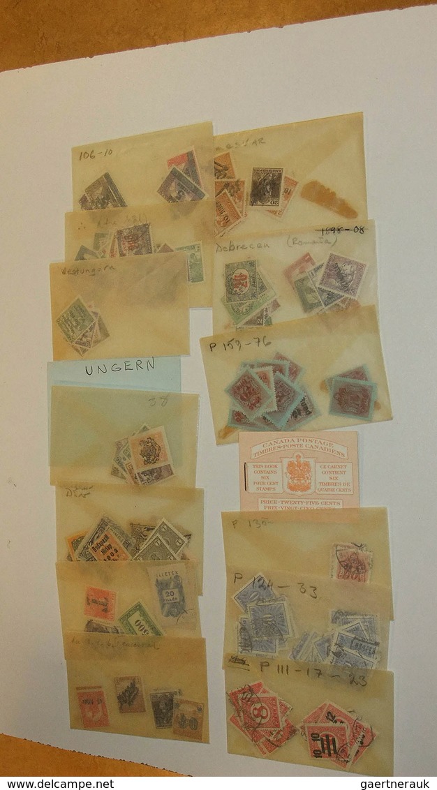 28625 Europa - Ost: MNH, Mint Hinged And Used Lot Eastern Europe In Glassines In Box. Contains Very Much M - Autres - Europe