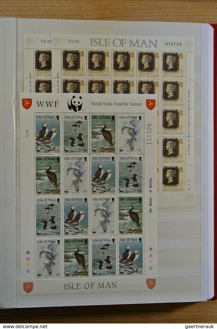 28626 Europa - West: Collection of ca. 550 MNH souvenir sheets (and some stampbooklets) of Western Europe