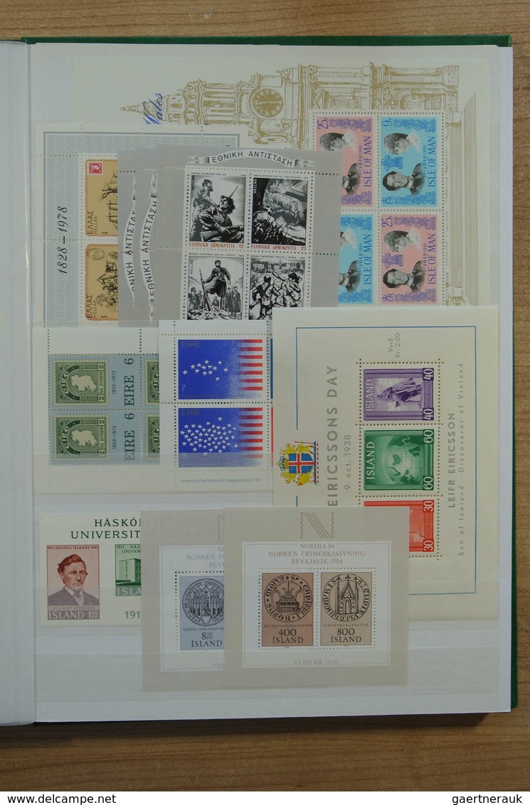 28639 Europa - West: Stockbook with mostly MNH souvenir sheets of various Western European countries, incl