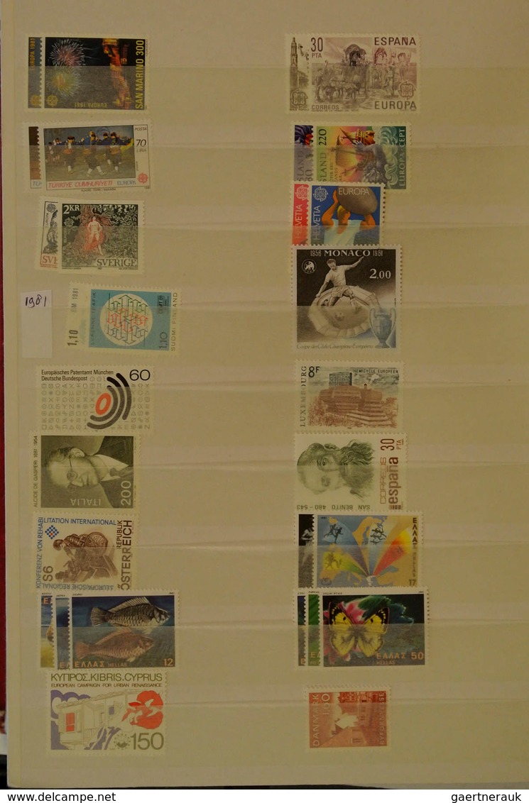28688 Europa-Union (CEPT): 1956/89: Mostly MNH collection Europa Cept 1956-1989 in 2 stockbooks. Collectio