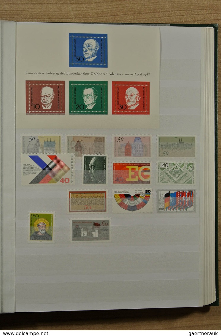 28690 Europa-Union (CEPT): 1956-1981. MNH, partly double, for 99% complete collection Europa CEPT 1956-198