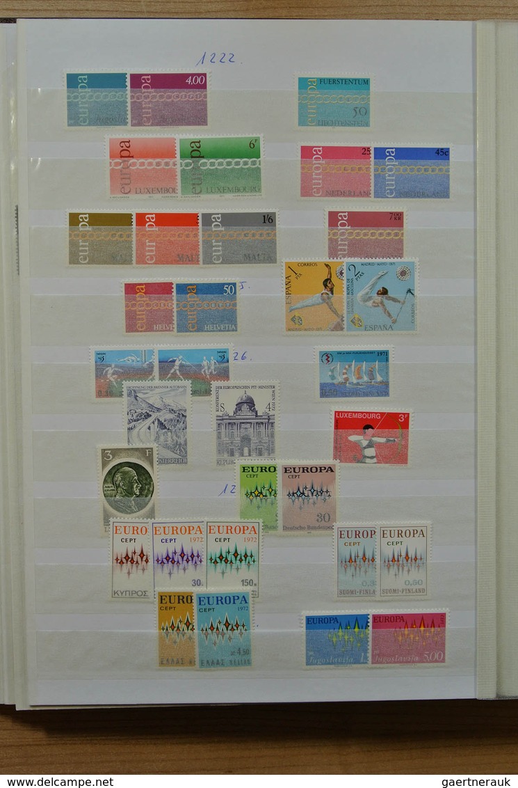 28691 Europa-Union (CEPT): 1956-1992. Well filled, mostly MNH collection United Europe 1956-1992 in 2 stoc