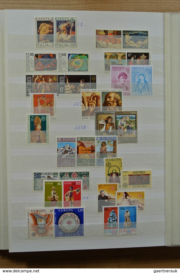 28691 Europa-Union (CEPT): 1956-1992. Well filled, mostly MNH collection United Europe 1956-1992 in 2 stoc