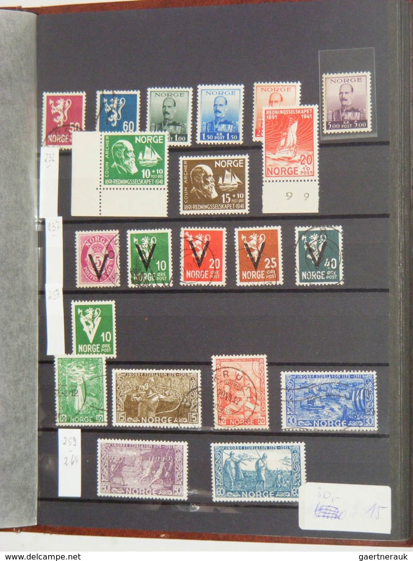 28858 Skandinavien: 1851-2000. MNH, mint hinged and used collection Scandinavia 1851-2000 in 7 old stockbo