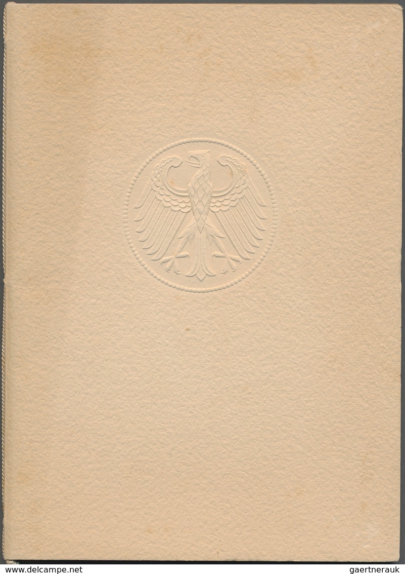 18050 Deutsches Reich - Weimar: 1925/1932. Offizielles DR-Geschenkheft "Überreicht Von Der Deutschen Abord - Neufs