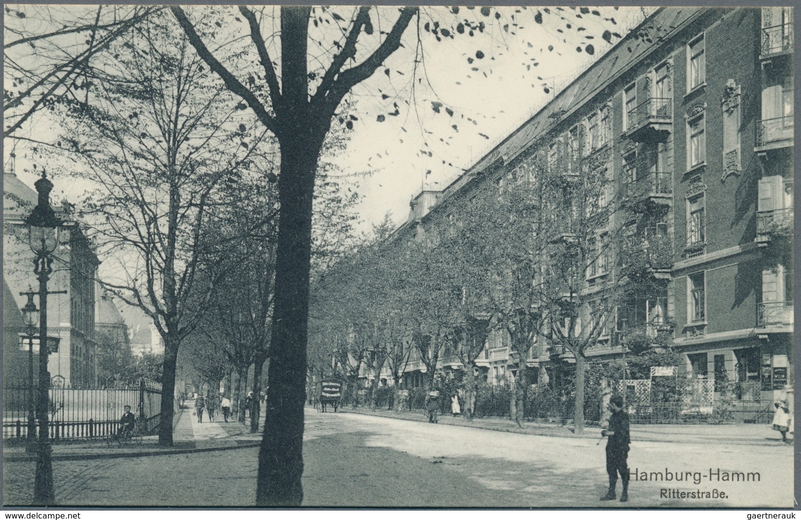 21731 Ansichtskarten: Hamburg: HAMBURG, Ca. 1900/30, Kl. Lot Mit 12 Karten, Dabei 6 Karten Mit Nicht Beson - Other & Unclassified