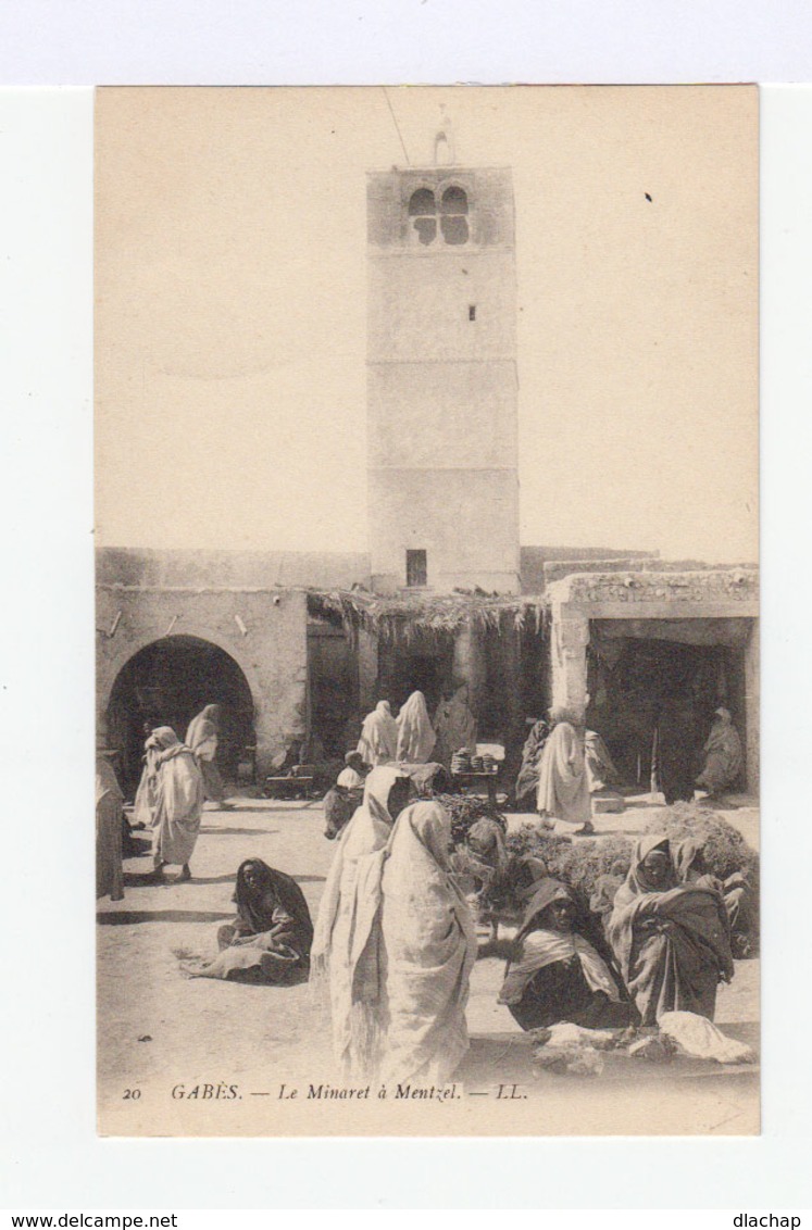 Gabès. Le Minaret à Menzel. Avec Marché Arabe. (2858) - Tunisie