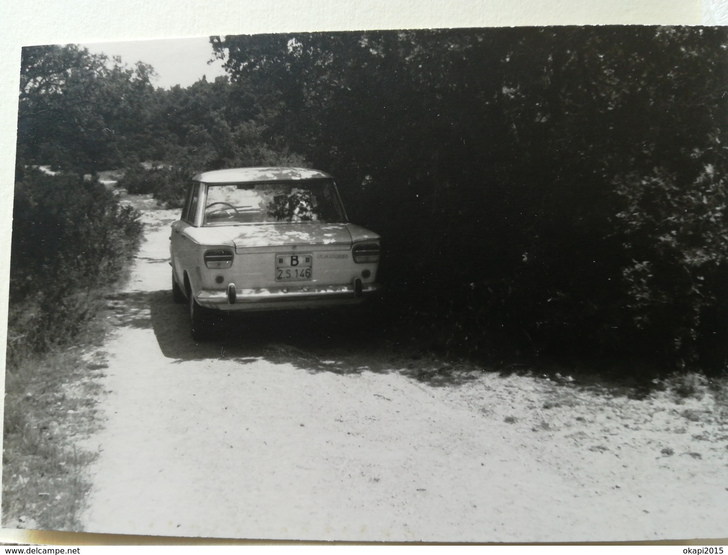 VOYAGE TOURISTIQUE EN FRANCE ARLES STE MARIE DE LA MER CAMARGUE... ALBUM 34 PHOTOS ET 48 CARTES POSTALES ANNÉES 60 -  70