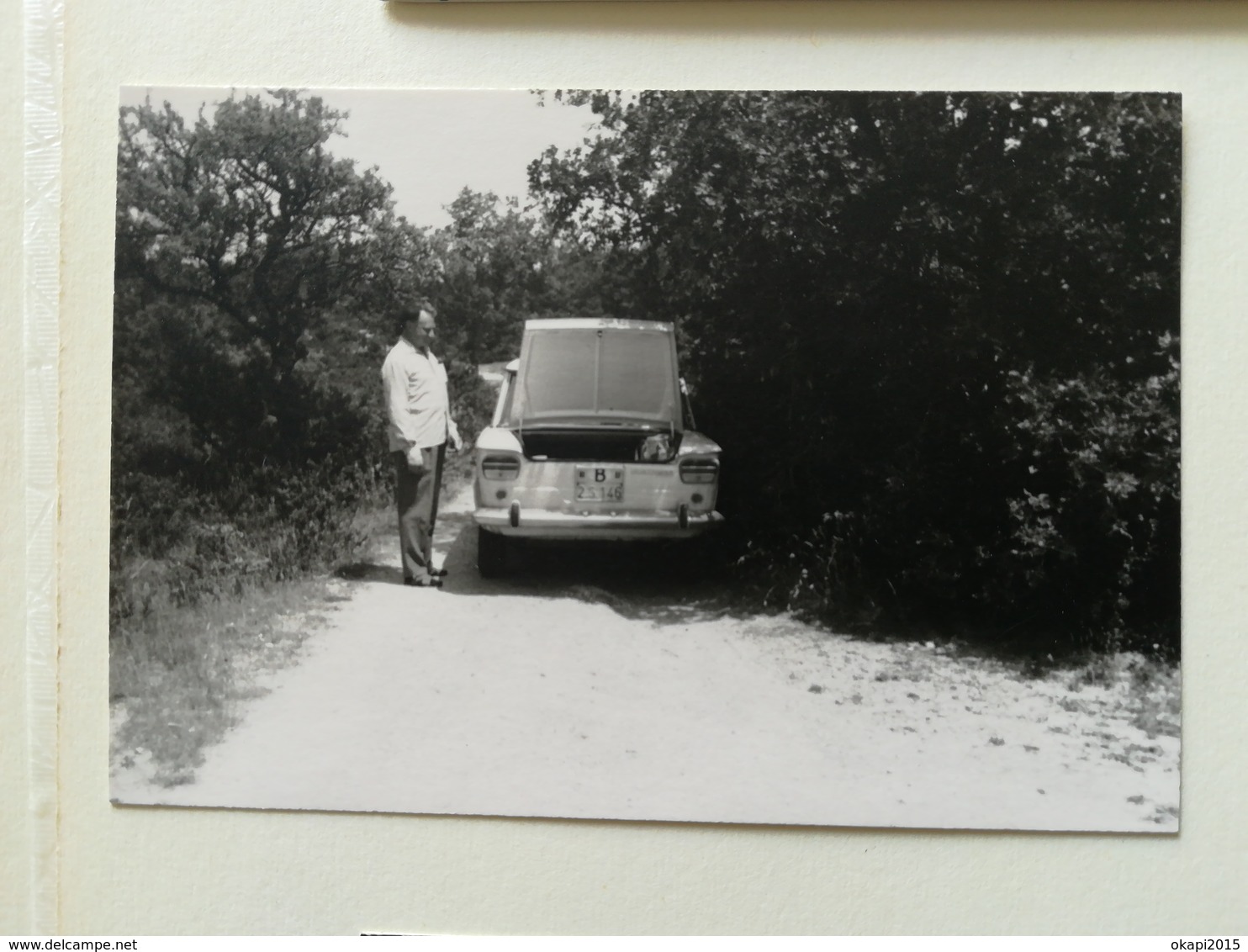 VOYAGE TOURISTIQUE EN FRANCE ARLES STE MARIE DE LA MER CAMARGUE... ALBUM 34 PHOTOS ET 48 CARTES POSTALES ANNÉES 60 -  70