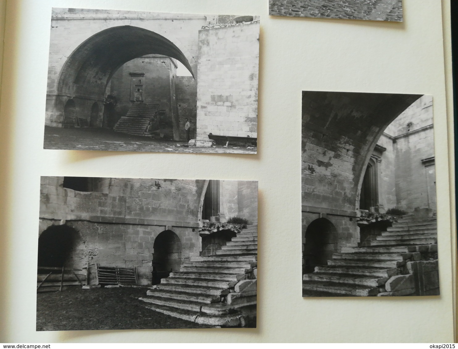 VOYAGE TOURISTIQUE EN FRANCE ARLES STE MARIE DE LA MER CAMARGUE... ALBUM 34 PHOTOS ET 48 CARTES POSTALES ANNÉES 60 -  70