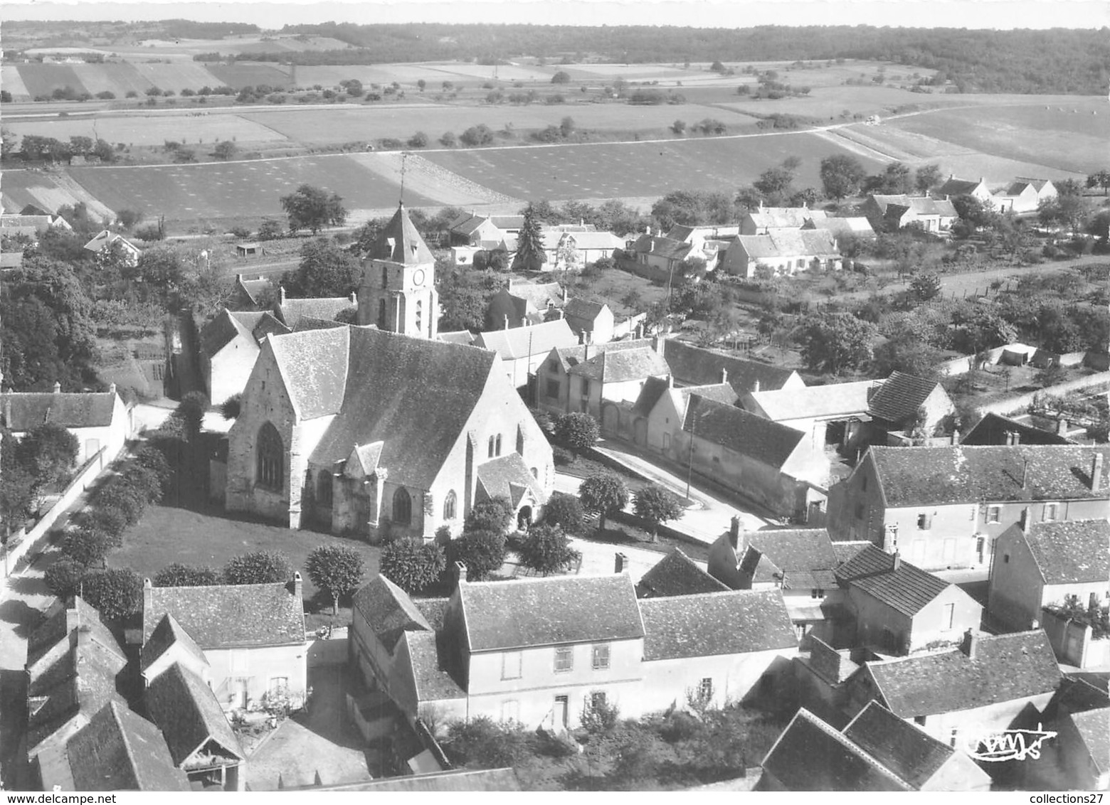 89-CHAMPIGNY-SUR-YONNE- VUE AERIENNE SUR L'EGLISE - Champigny