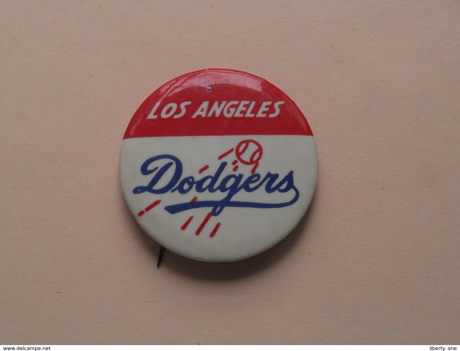 Los Angeles DODGERS : Older Button / Speld / Epingle ( +/- 44 Mm. ) Zie Photo / Foto Voor Detail ! - Los Angeles Dodgers