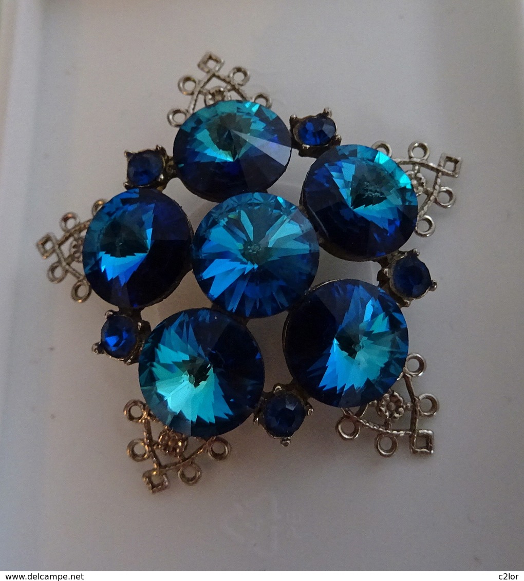 Broche Vintage En Forme De Flocon De Neige Stylisé Et Pierres Bleues - Broches