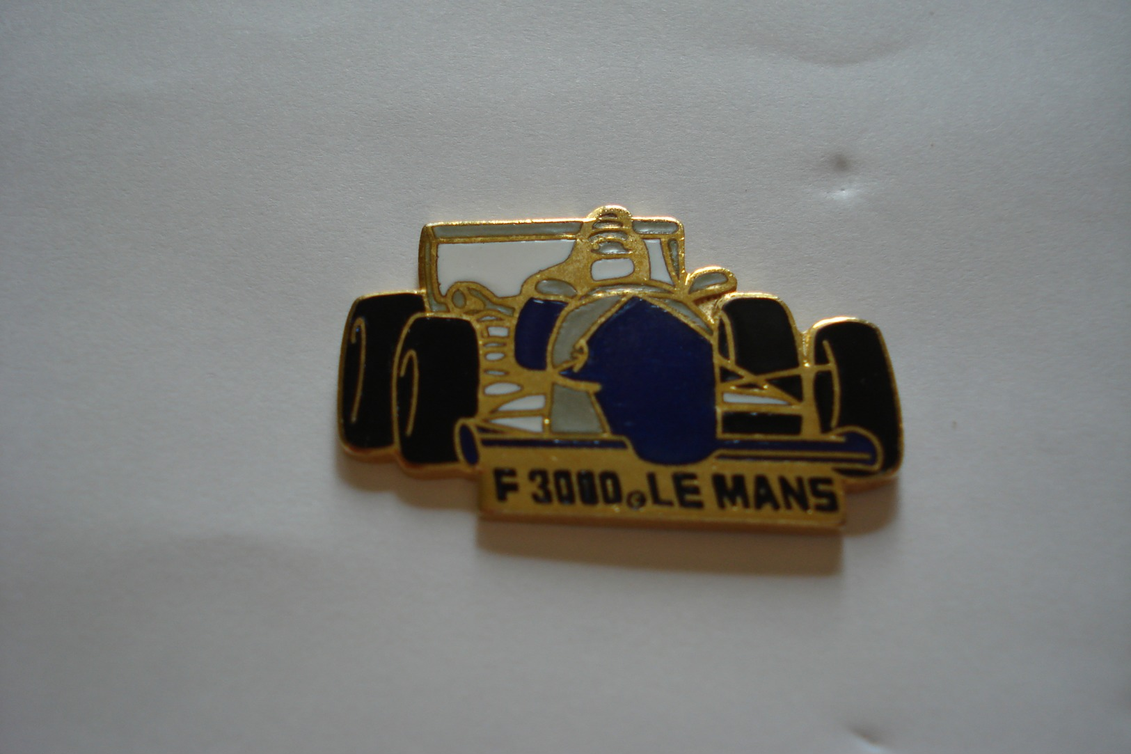 20180518-1716 VOITURE DE COURSE FORMULE 3000 LE MANS – CALANDRE BLEUE - F1