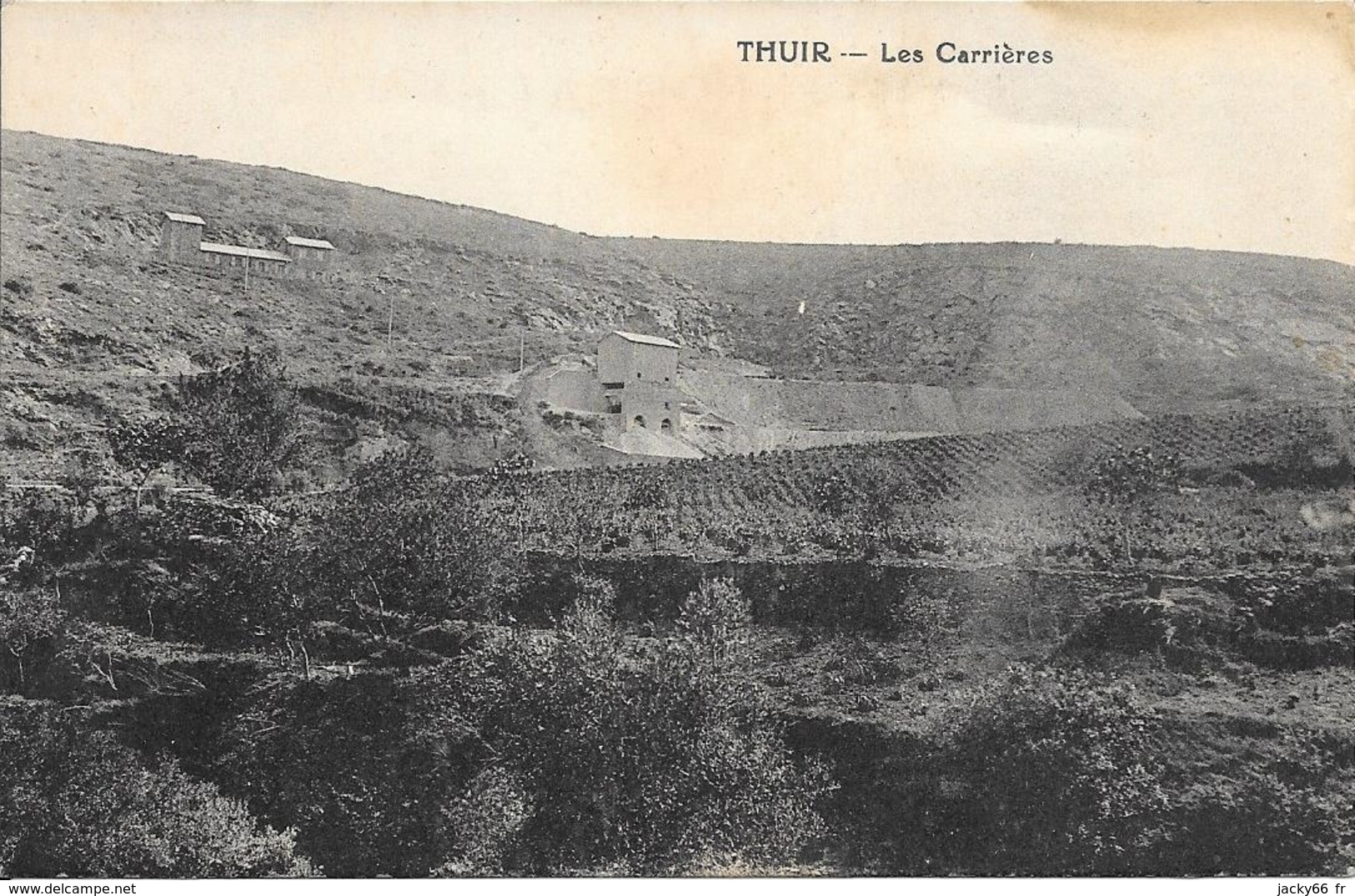 CPA - THUIR - Les Carrières. - Altri & Non Classificati