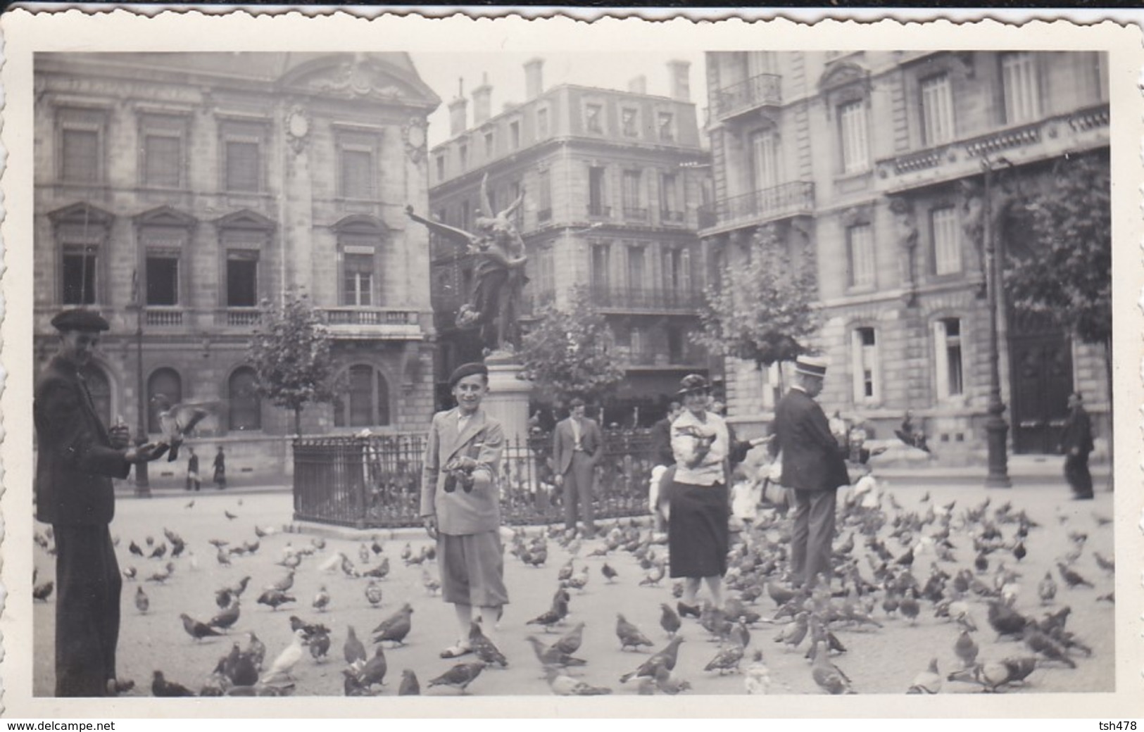 MINI-PHOTO----33---BORDEAUX---statue Gloria Victis Place Jean Moulin---voir 2 Scans - Other & Unclassified