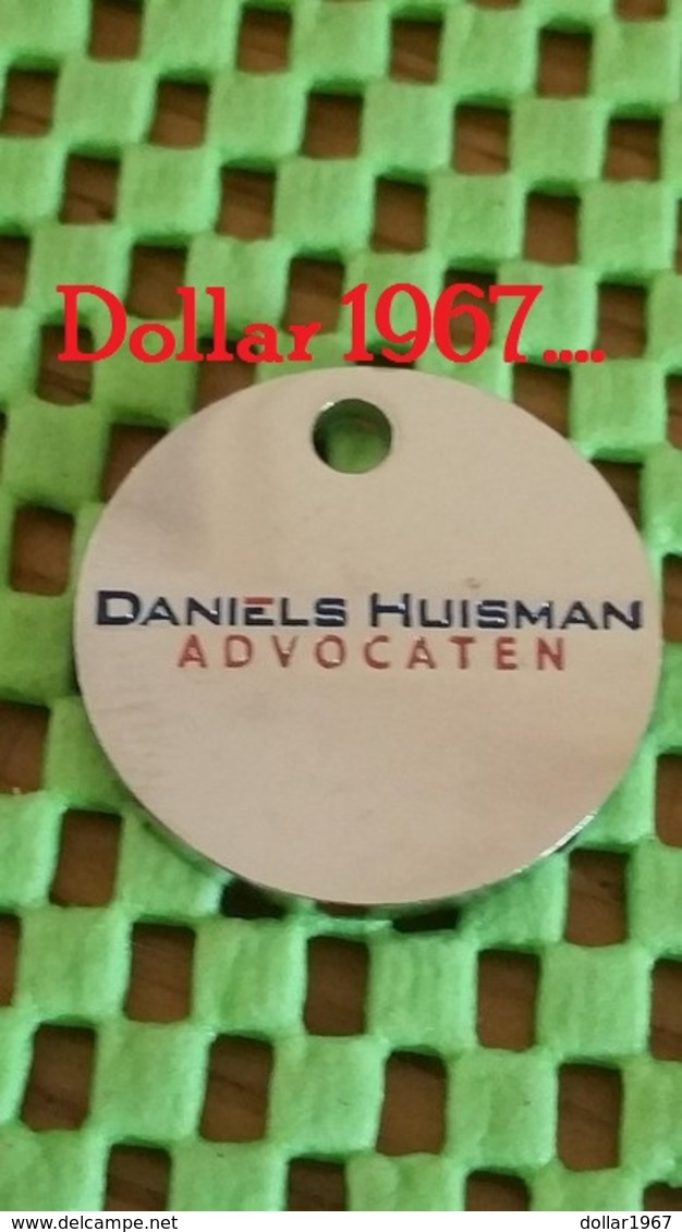 Shopping Carts / Winkelwagentjes / Jeton De Caddie -  Netherlands  -  Daniels Huisman Avocaten - Jetons De Caddies