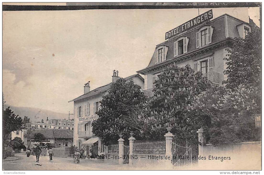 Divonne Les Bains     01      Hôtel De La Gare Et Des étrangers   (voir Scan) - Divonne Les Bains